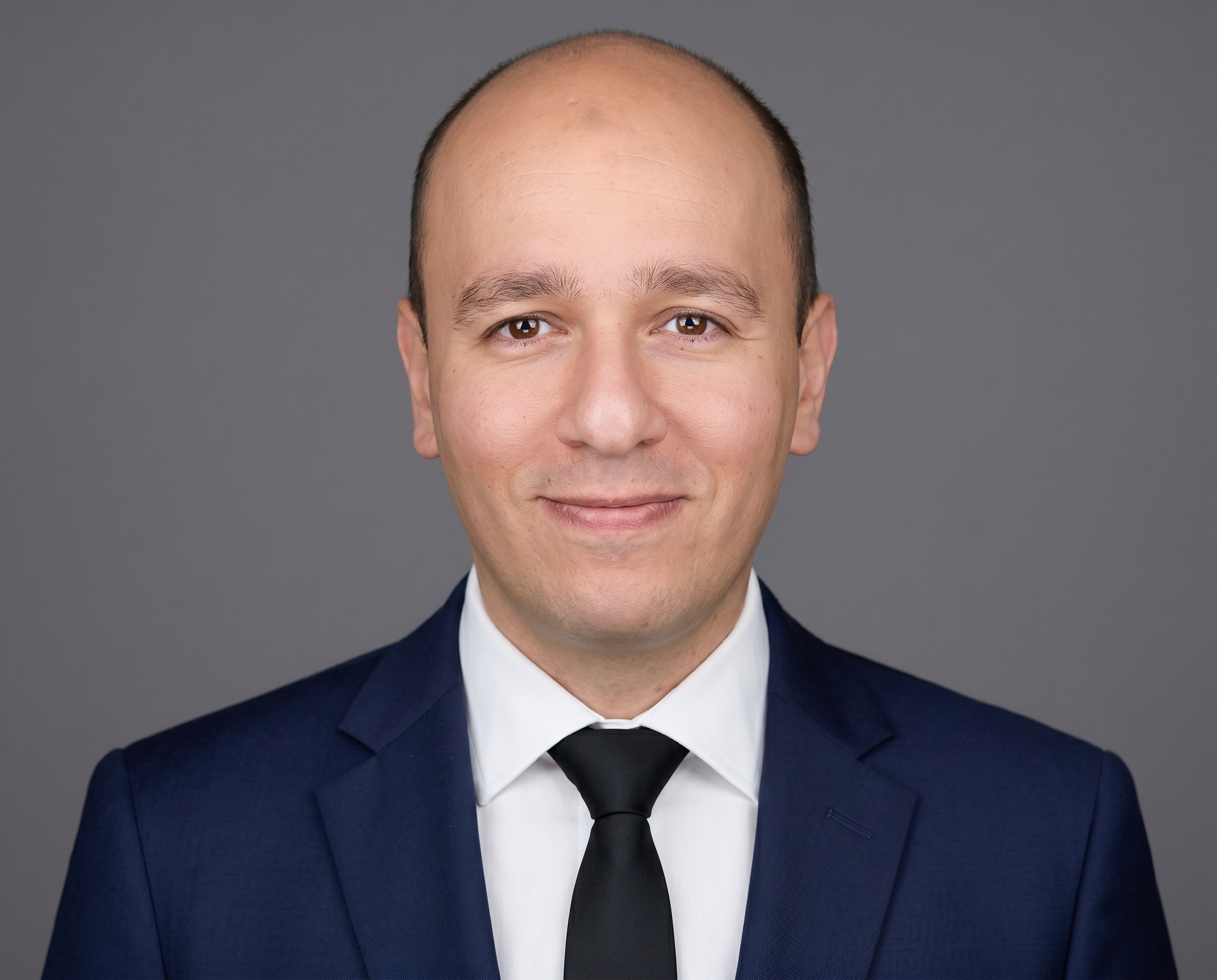Dr. Mohammed Abdou, RCIC — Hakam Immigration Services